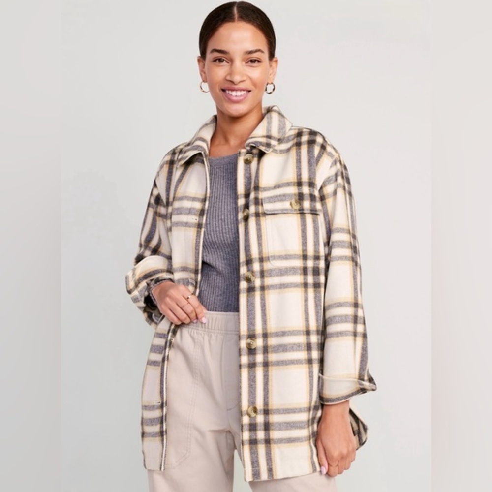 Old Navy Shacket Cream Gray Plaid‎ Utility Thick Heavy Jacket Unisex Size Large